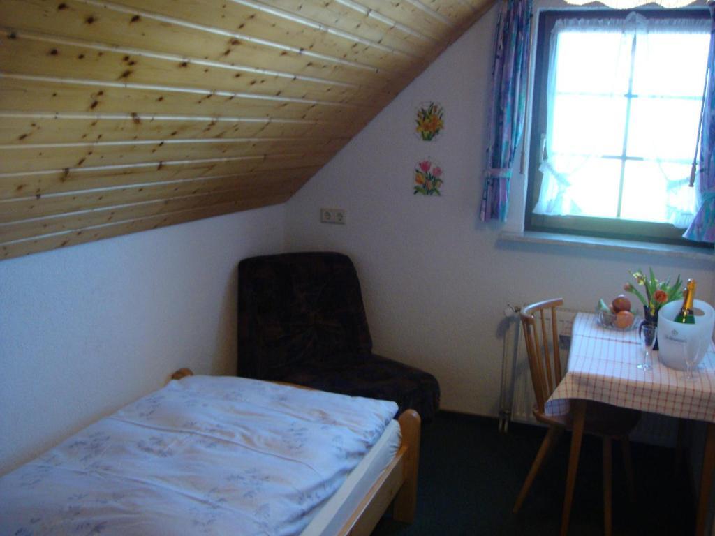 Mettenberger Hof - Pension Grafenhausen Bilik gambar